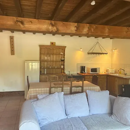 Le Pistoulet Ferienhaus Doeuil-sur-le-Mignon